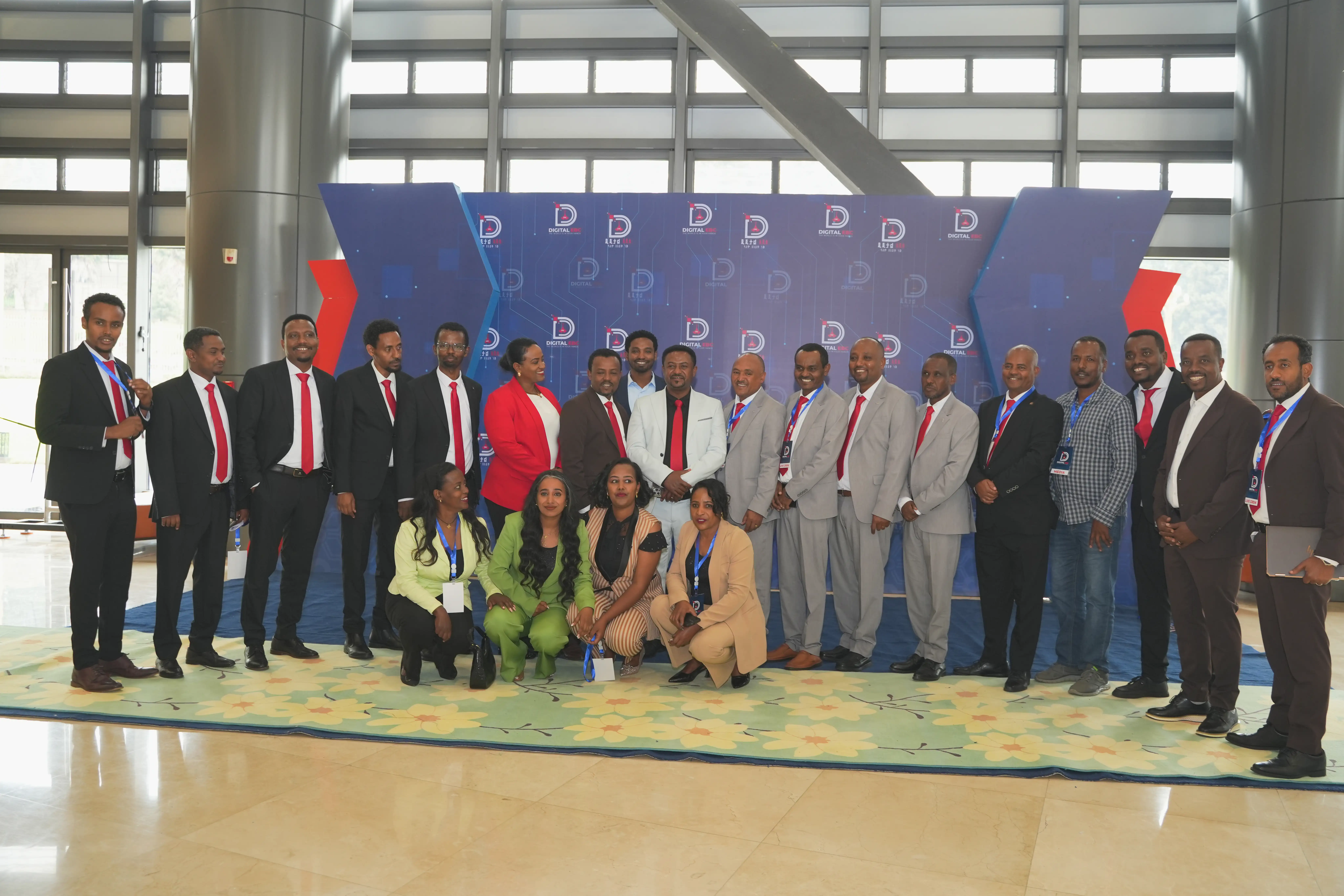 የኢቢሲ የሞባይል መተግበሪያ የምረቃ ሥነ ሥርዓት በምስል 